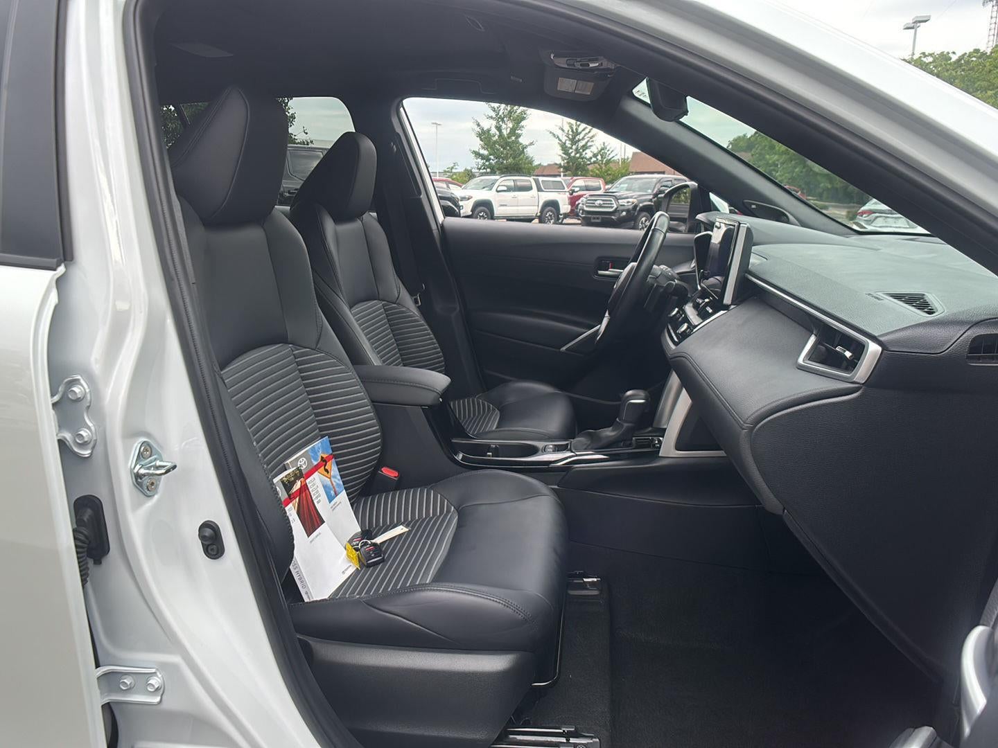 2023 Toyota Corolla Cross Hybrid XSE