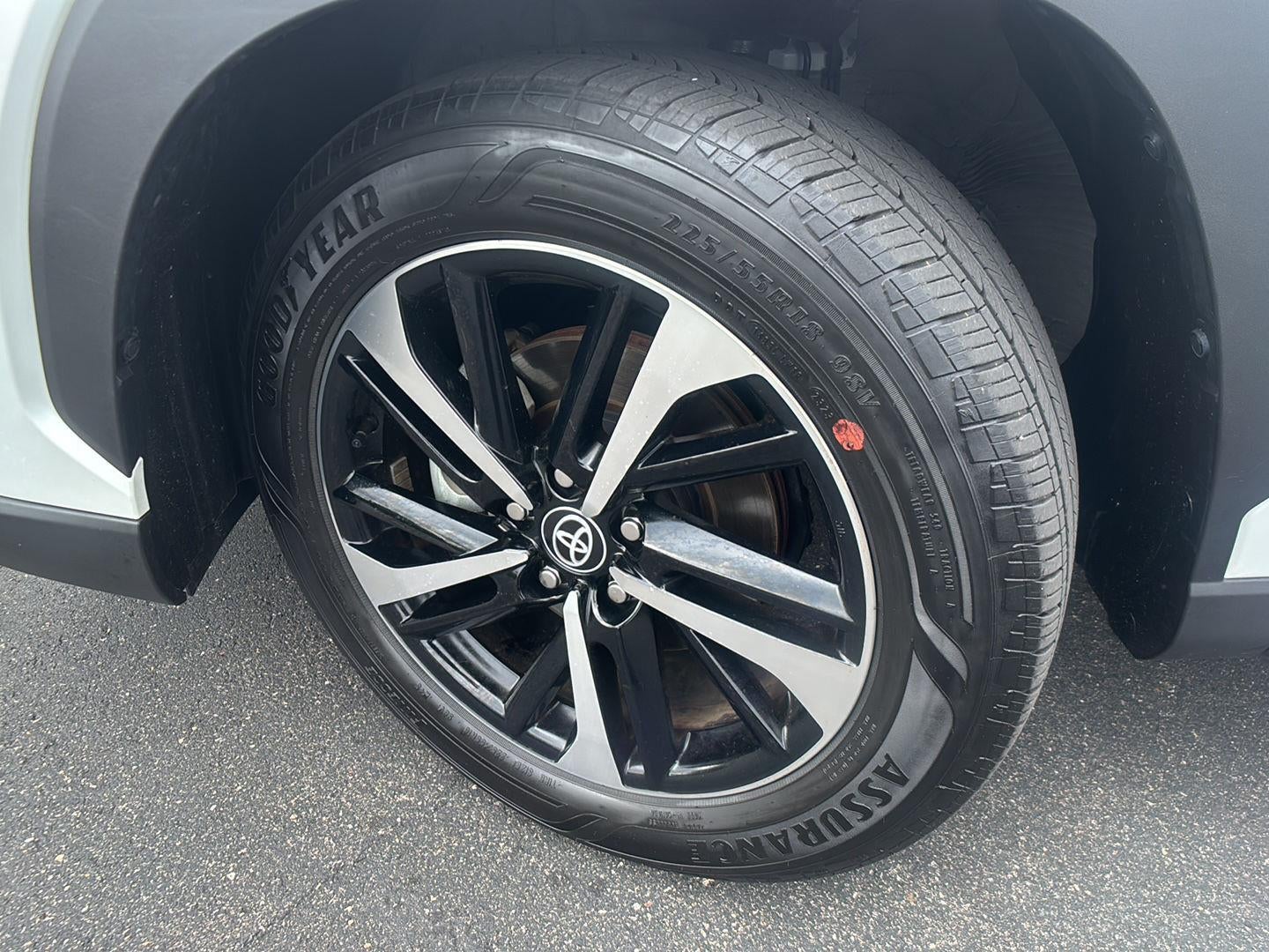 2023 Toyota Corolla Cross Hybrid XSE