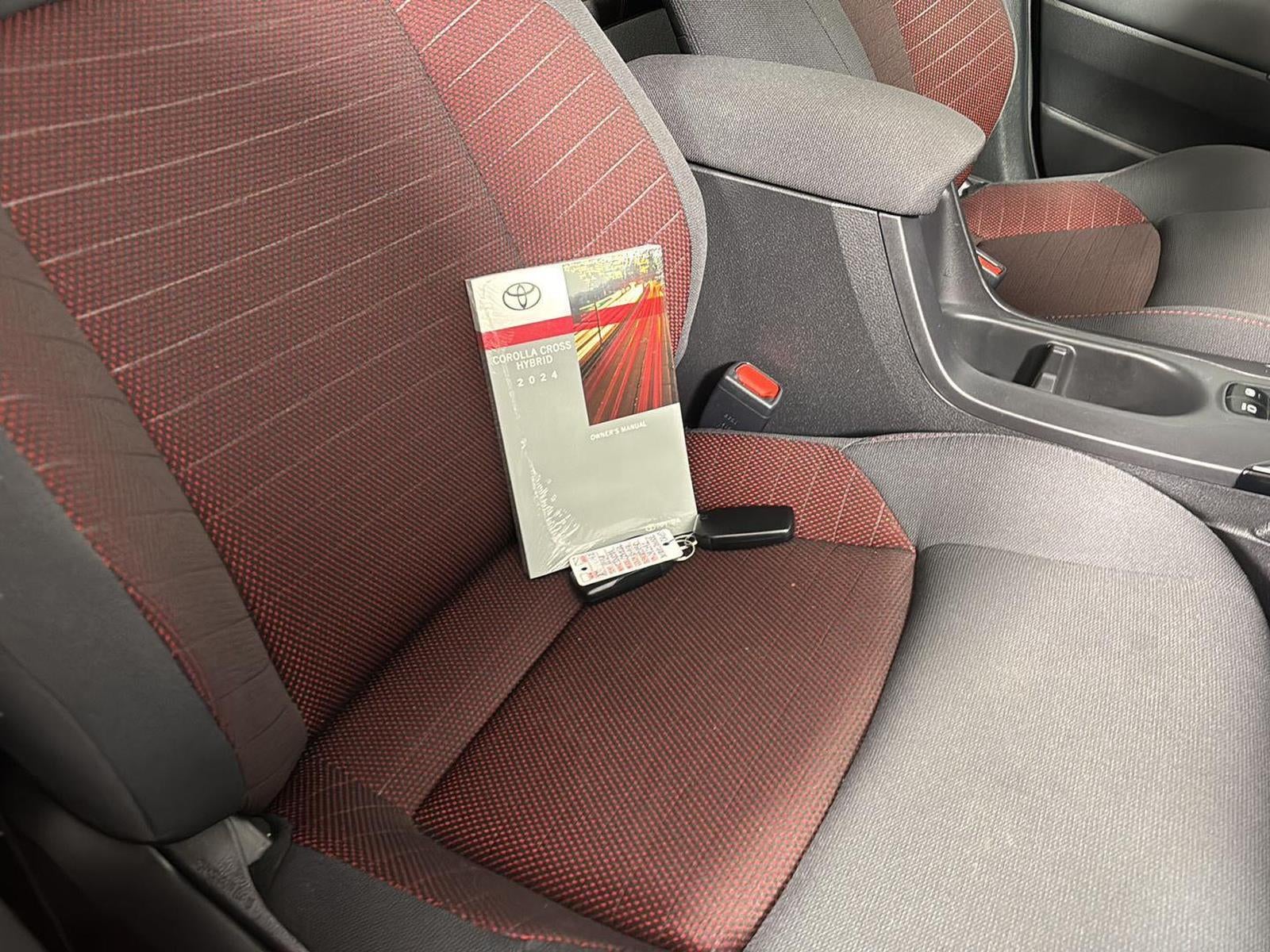 2024 Toyota Corolla Cross Hybrid Nightshade