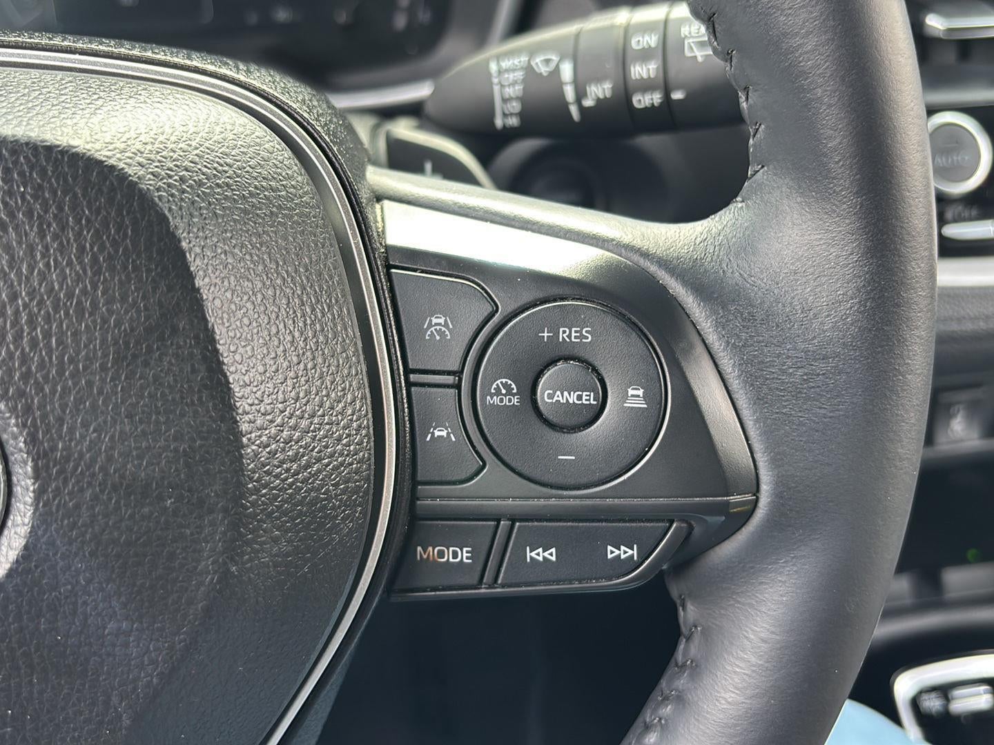 2024 Toyota Corolla Cross Hybrid XSE