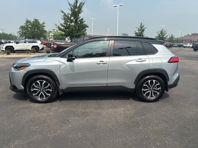 2025 Toyota Corolla Cross Hybrid SE