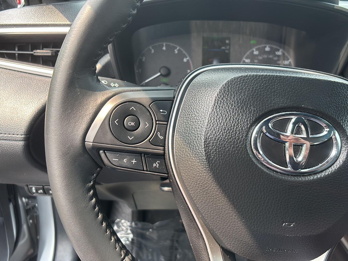 2025 Toyota Corolla Cross Hybrid SE