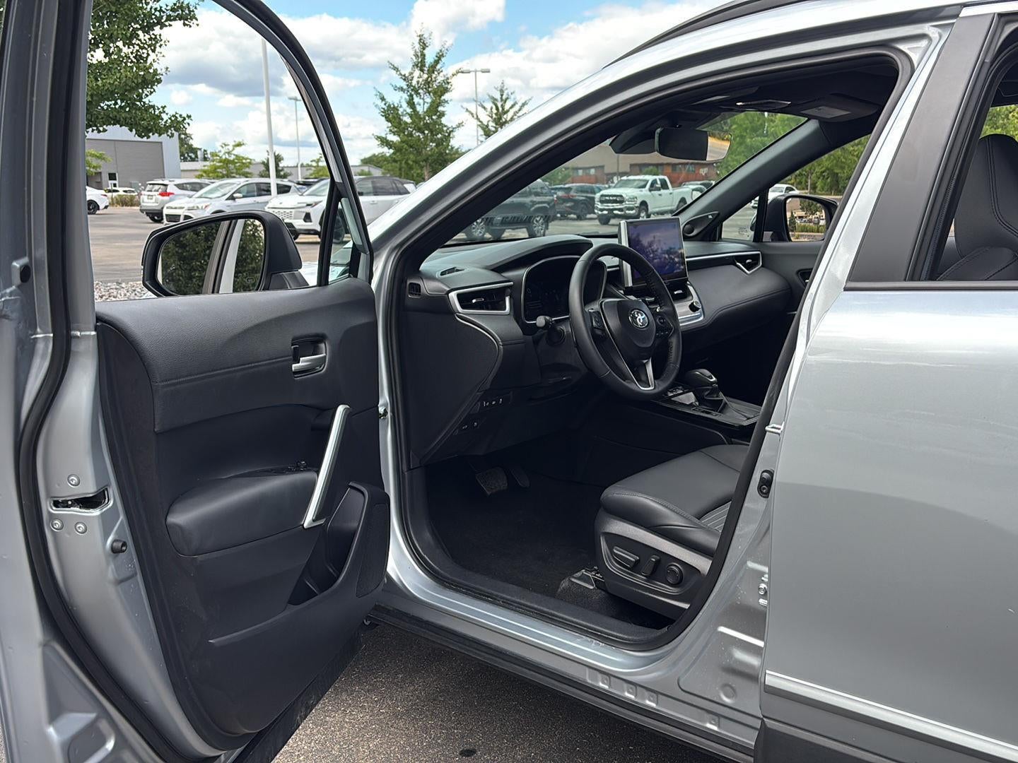 2026 Toyota Corolla Cross Hybrid XSE