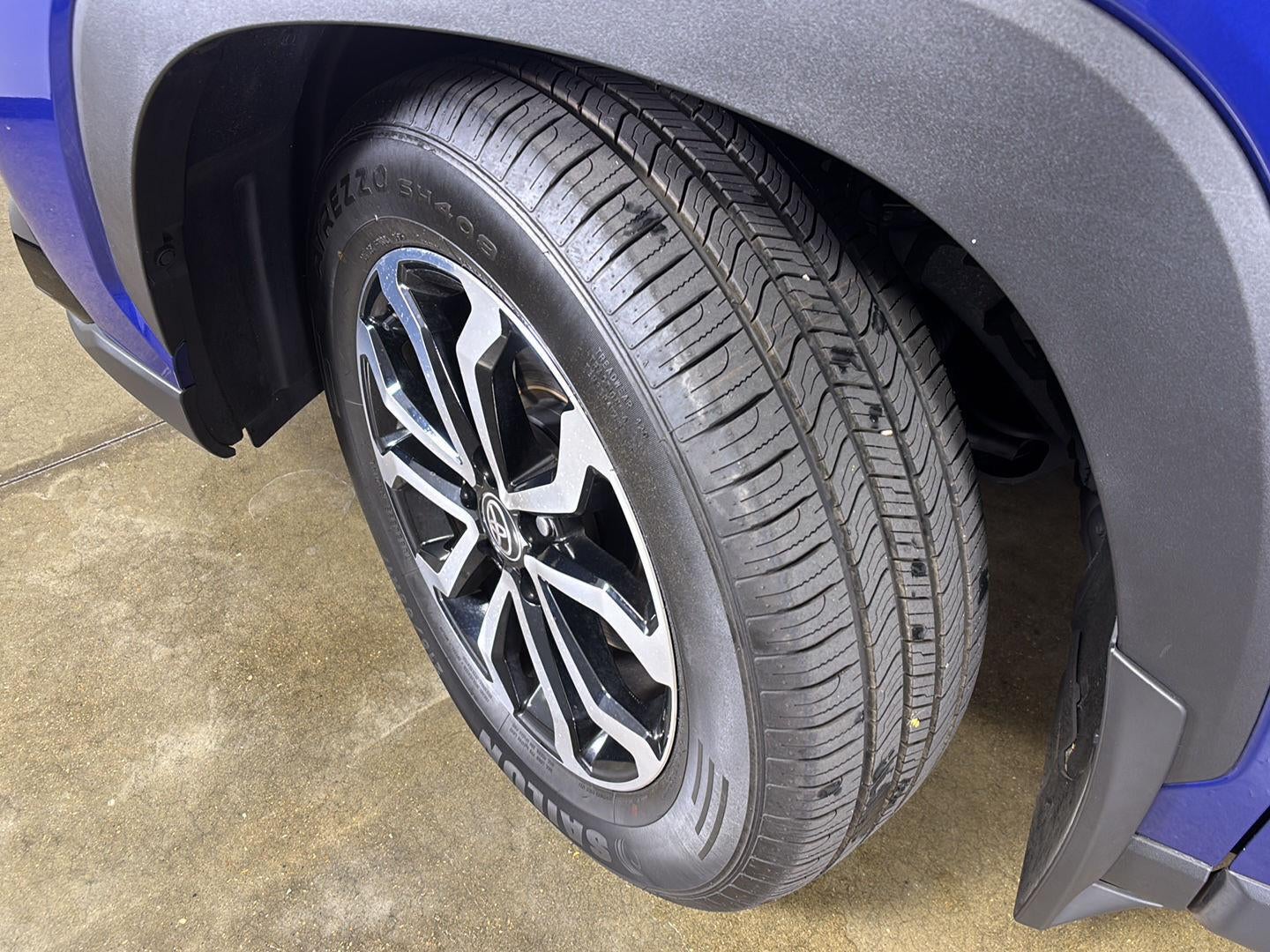 2024 Toyota Corolla Cross Hybrid SE