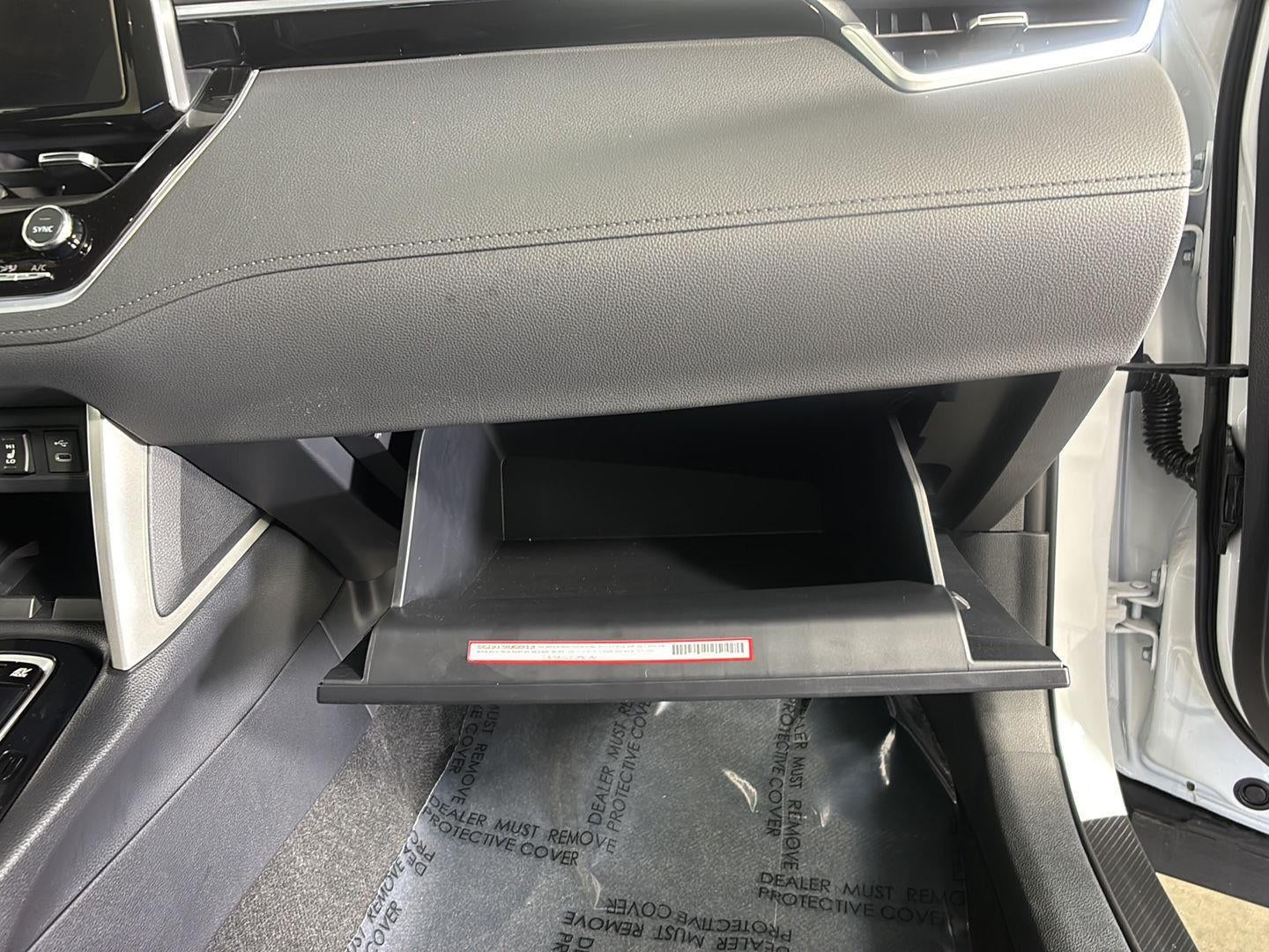 2024 Toyota Corolla Cross Hybrid XSE