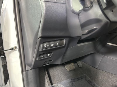 2024 Toyota Corolla Cross Hybrid XSE