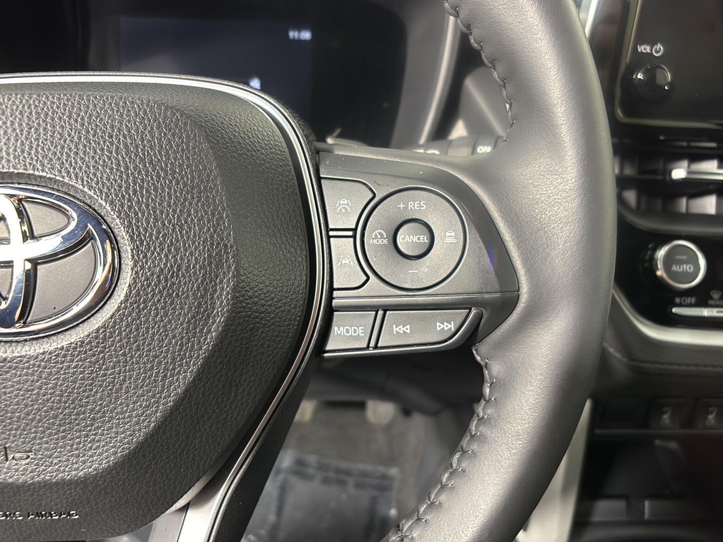 2024 Toyota Corolla Cross Hybrid XSE