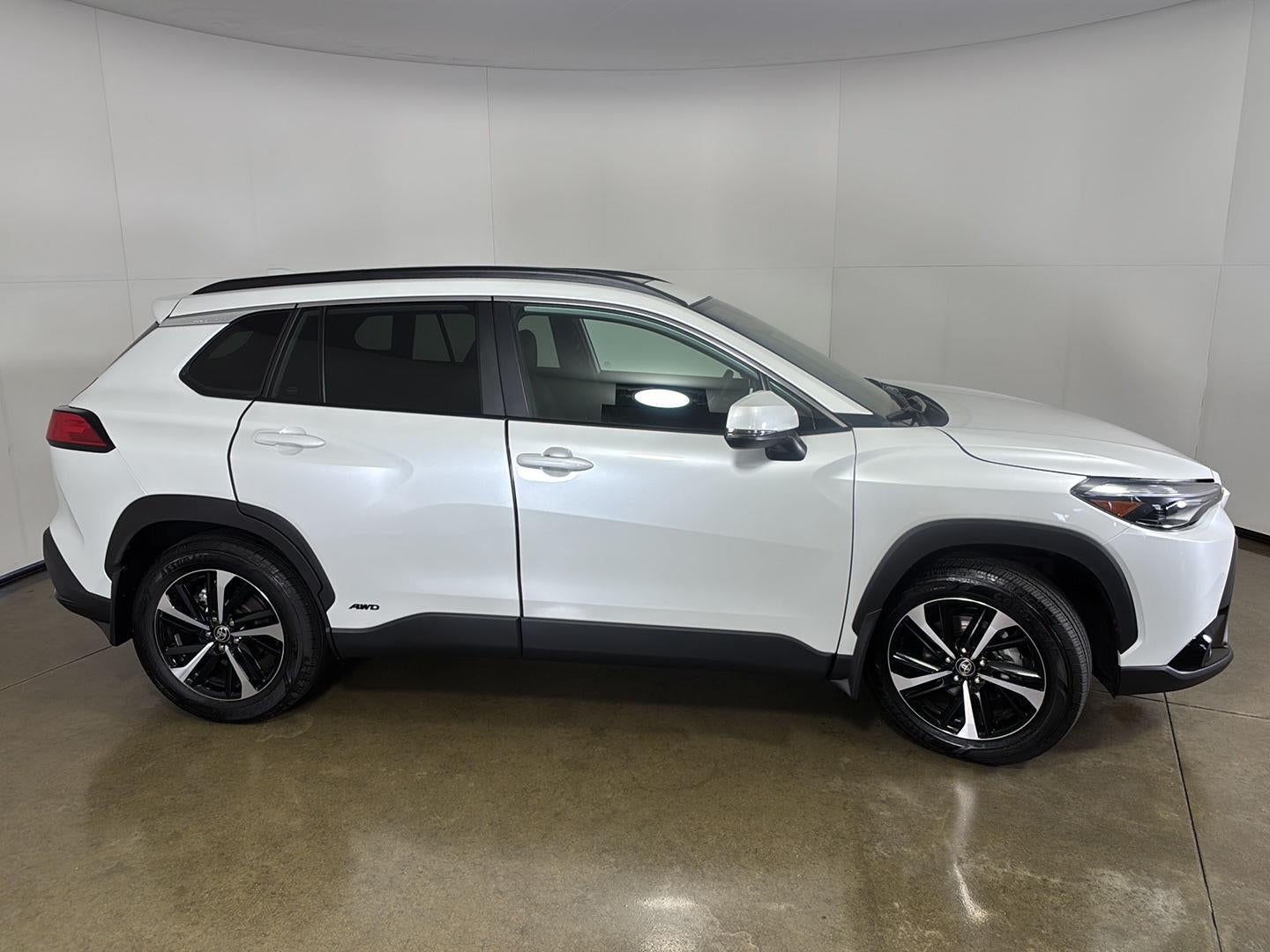 2024 Toyota Corolla Cross Hybrid XSE