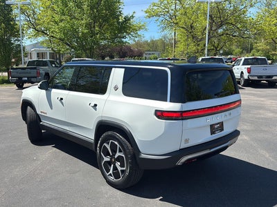 2024 Rivian R1S Adventure