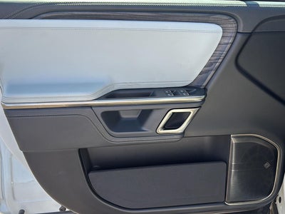 2024 Rivian R1S Adventure