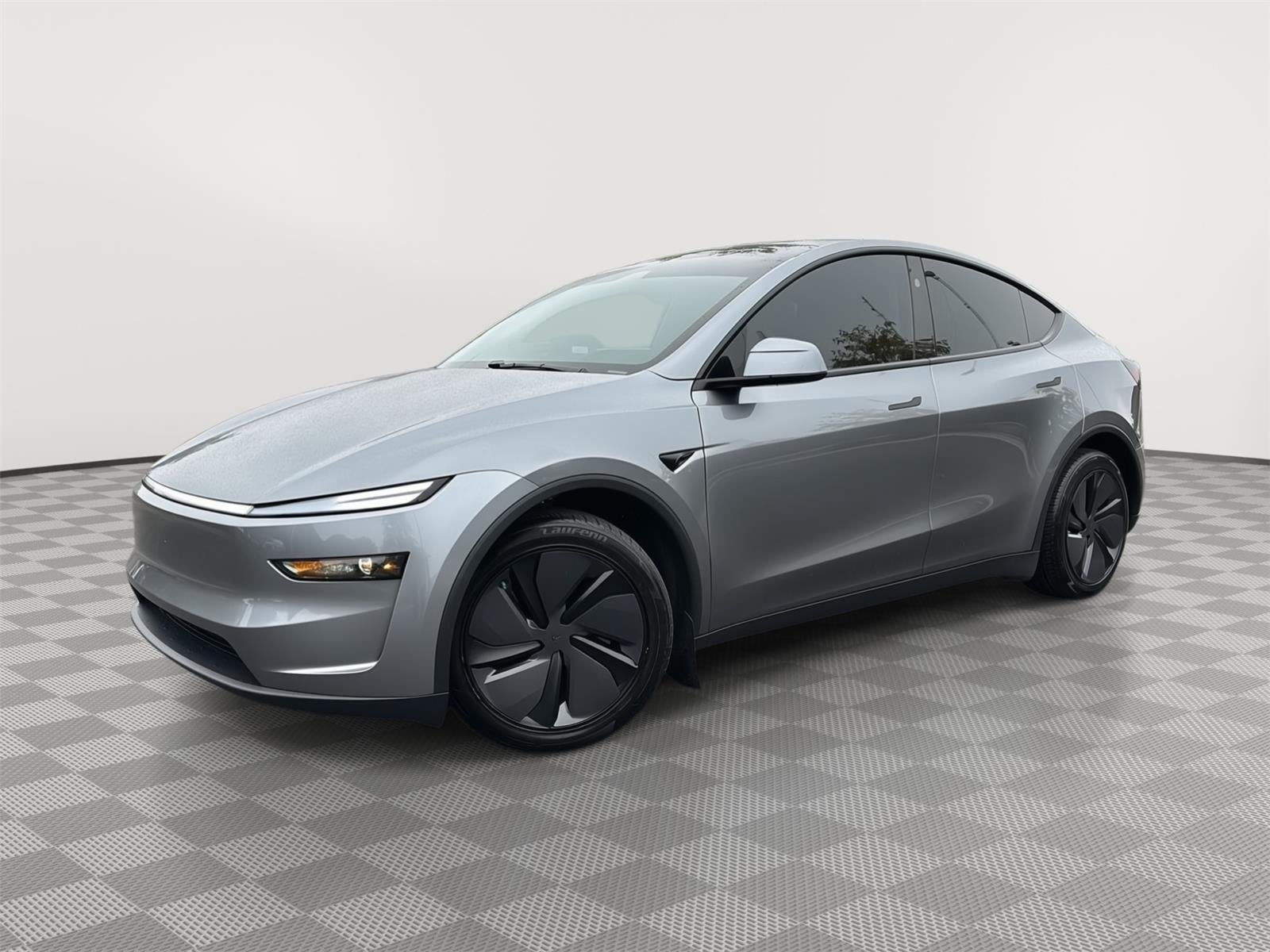2026 Tesla Model Y AWD