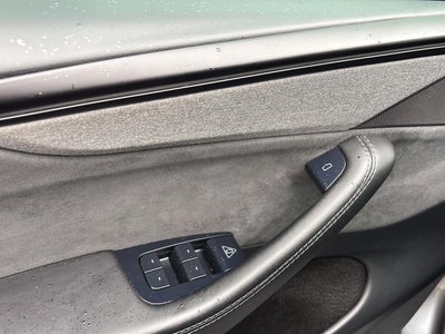 2026 Tesla Model Y AWD