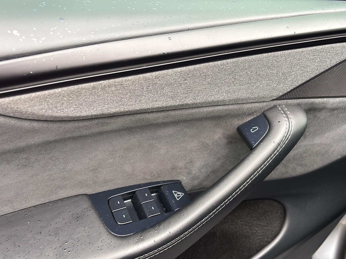 2026 Tesla Model Y AWD