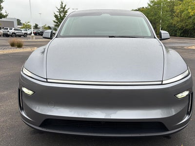 2026 Tesla Model Y AWD