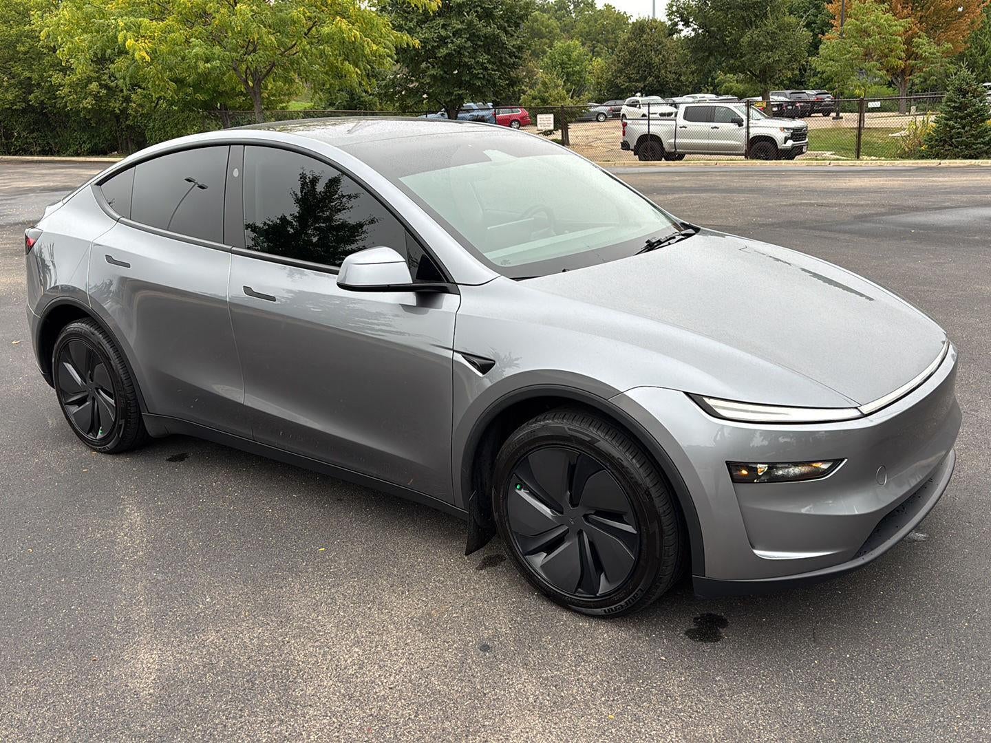 2026 Tesla Model Y AWD