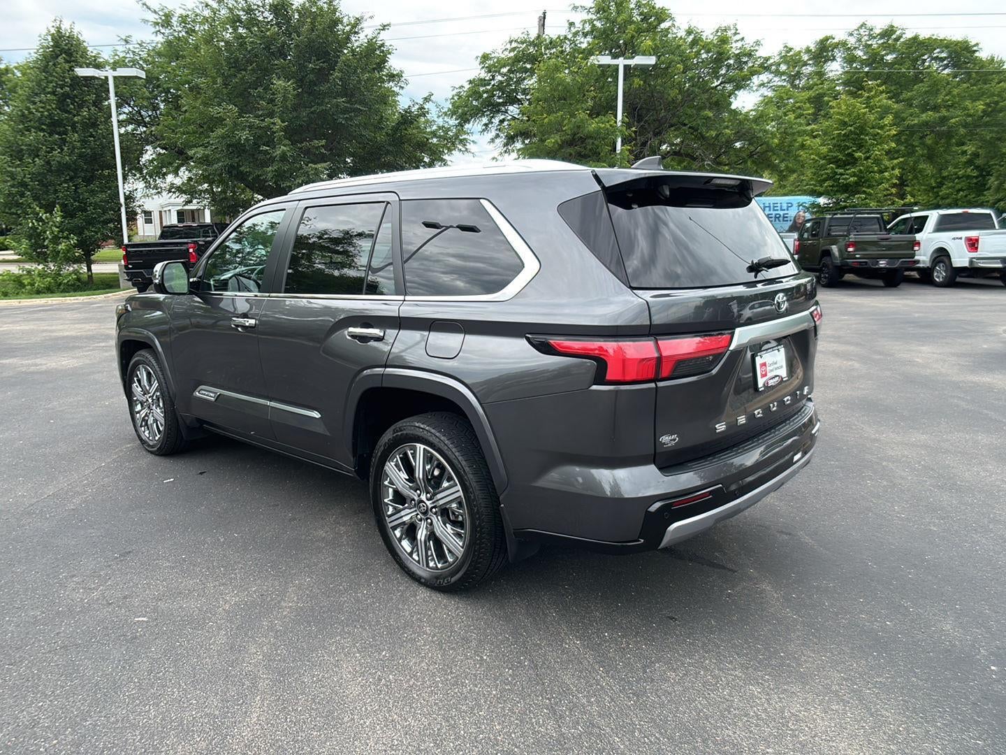 2025 Toyota SEQUOIA Base