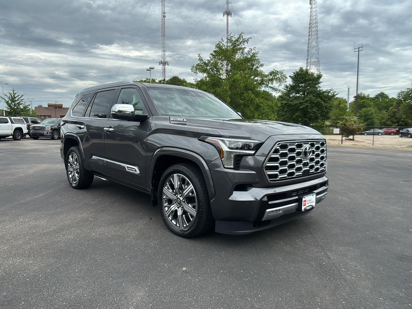 2025 Toyota SEQUOIA Base