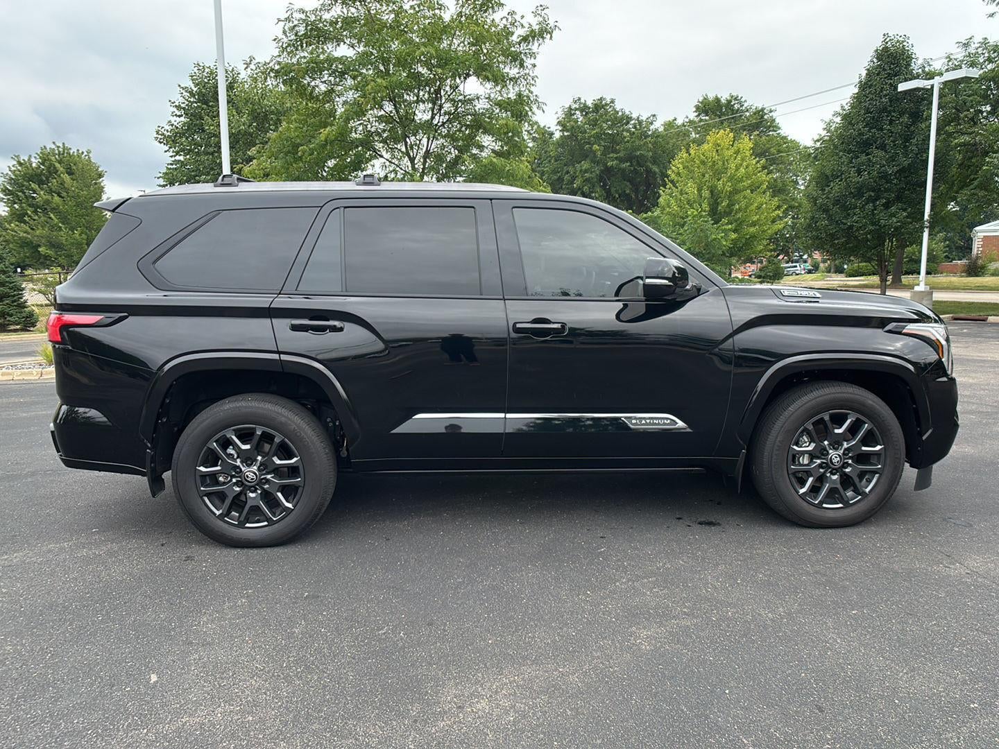 2025 Toyota Sequoia Platinum