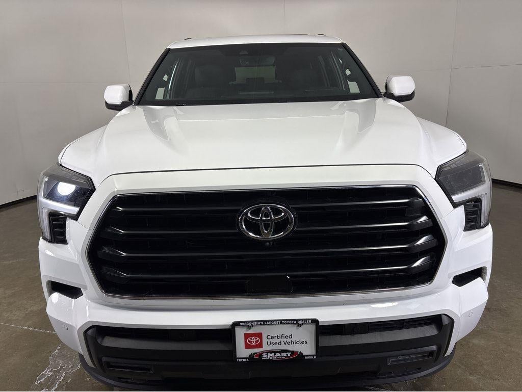 2025 Toyota Sequoia SR5