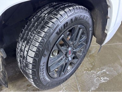 2025 Toyota Sequoia SR5