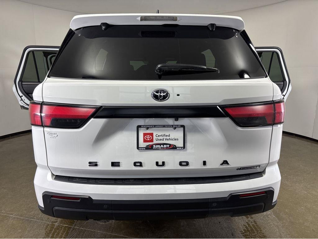 2025 Toyota Sequoia SR5