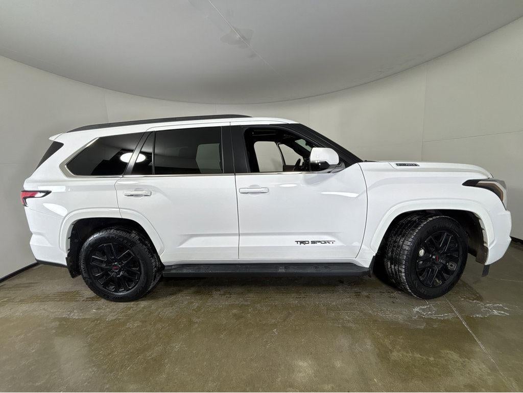 2025 Toyota Sequoia SR5