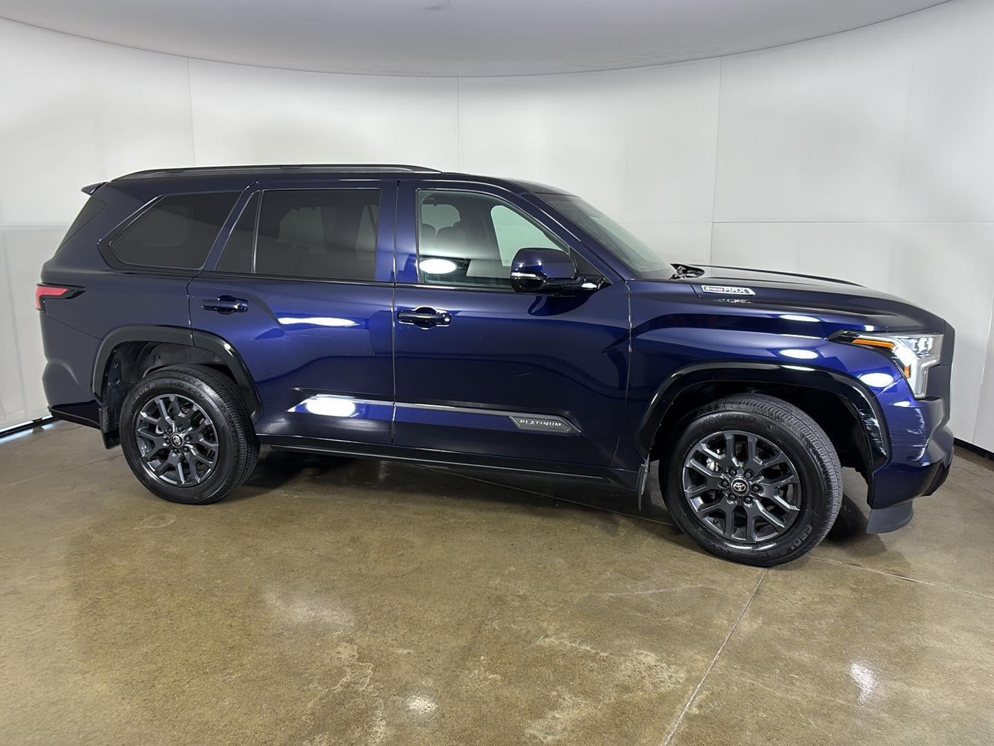 2025 Toyota Sequoia Platinum