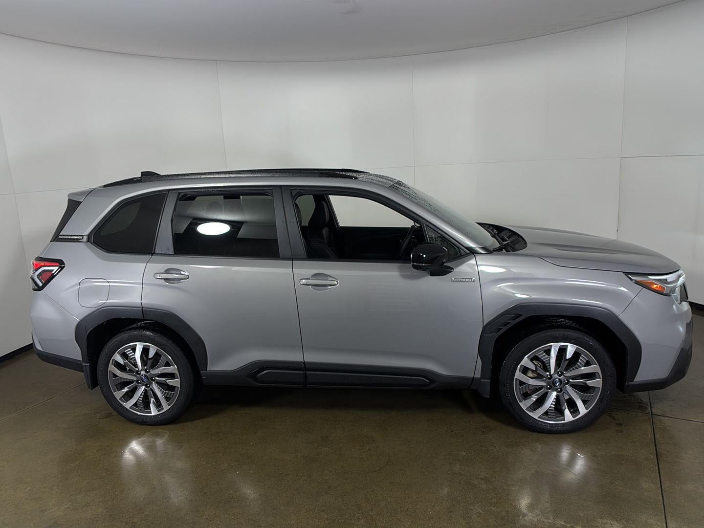 2025 Subaru Forester Touring Hybrid