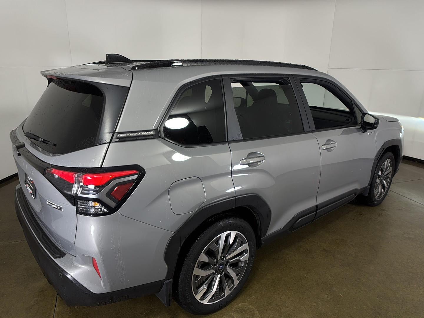 2025 Subaru Forester Touring Hybrid