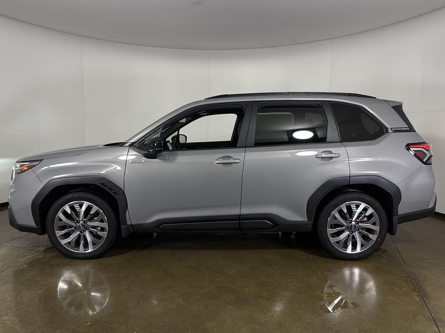2025 Subaru Forester Touring Hybrid
