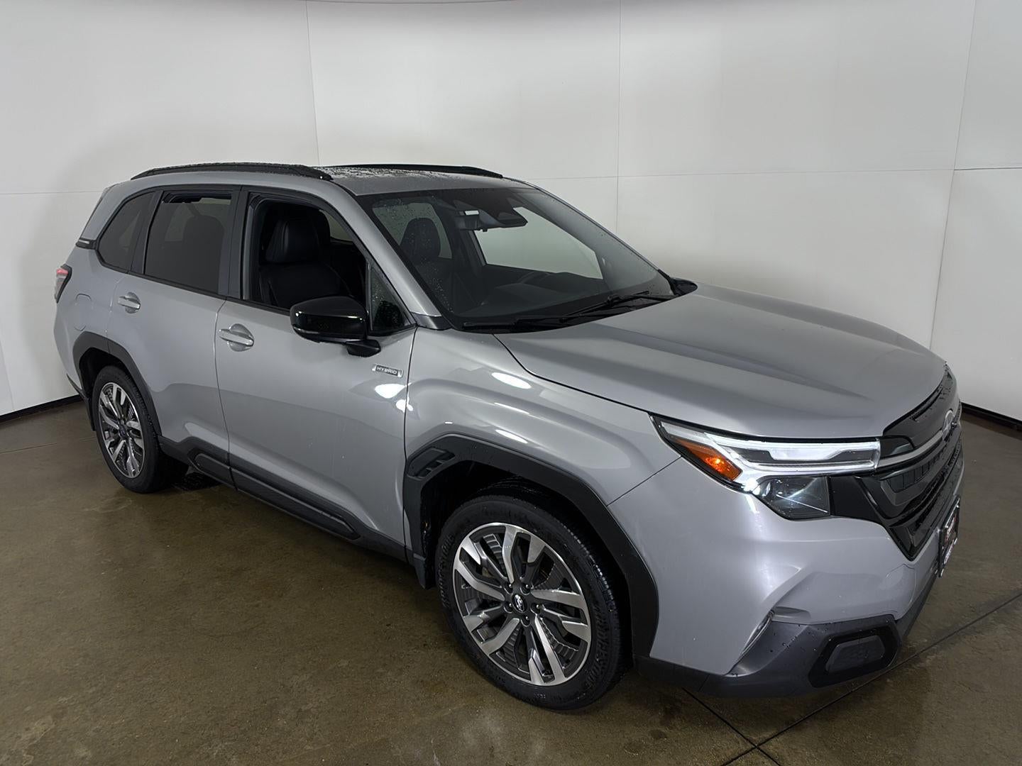 2025 Subaru Forester Touring Hybrid