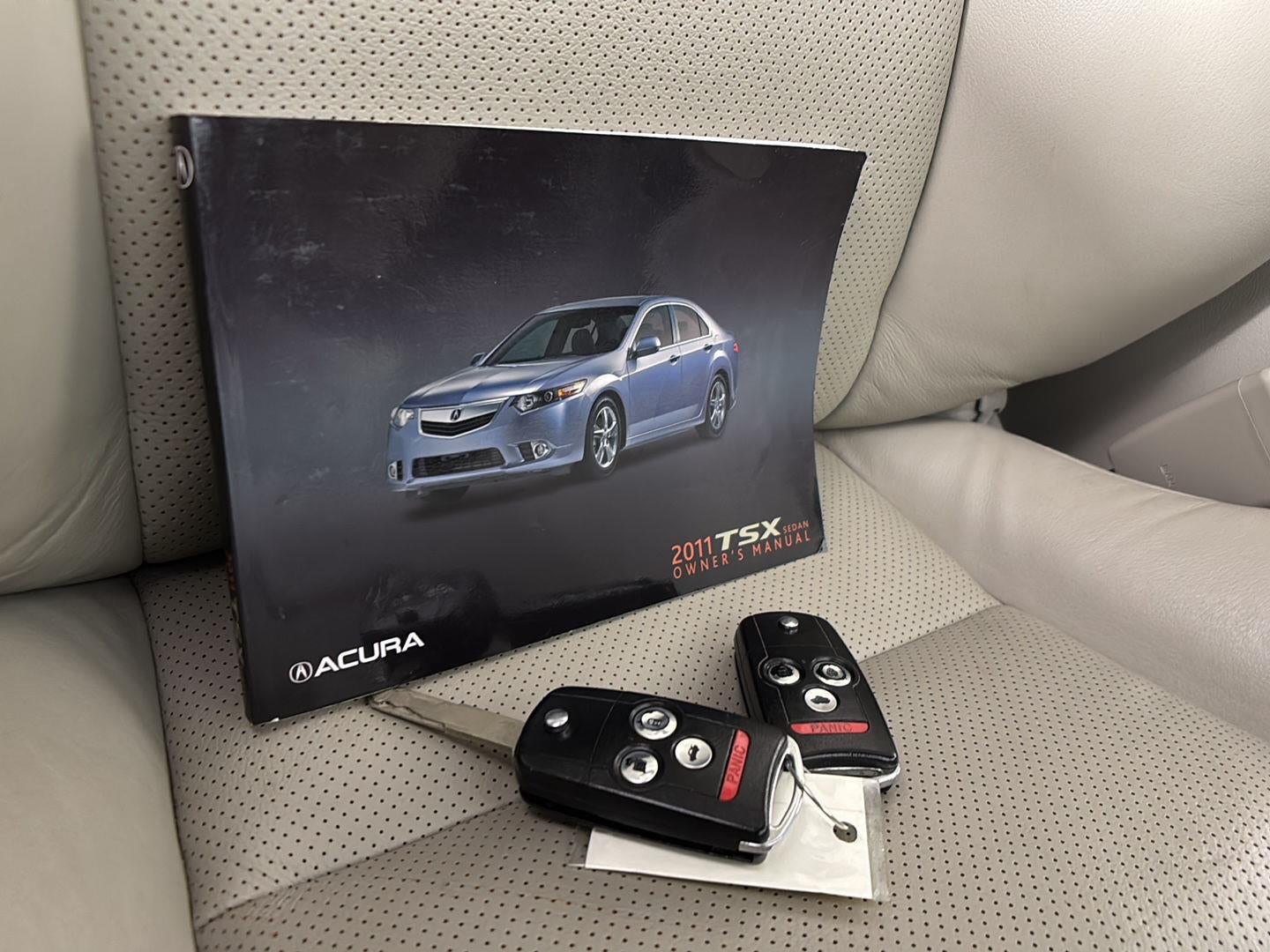 2011 Acura TSX 4dr Sdn I4 Auto