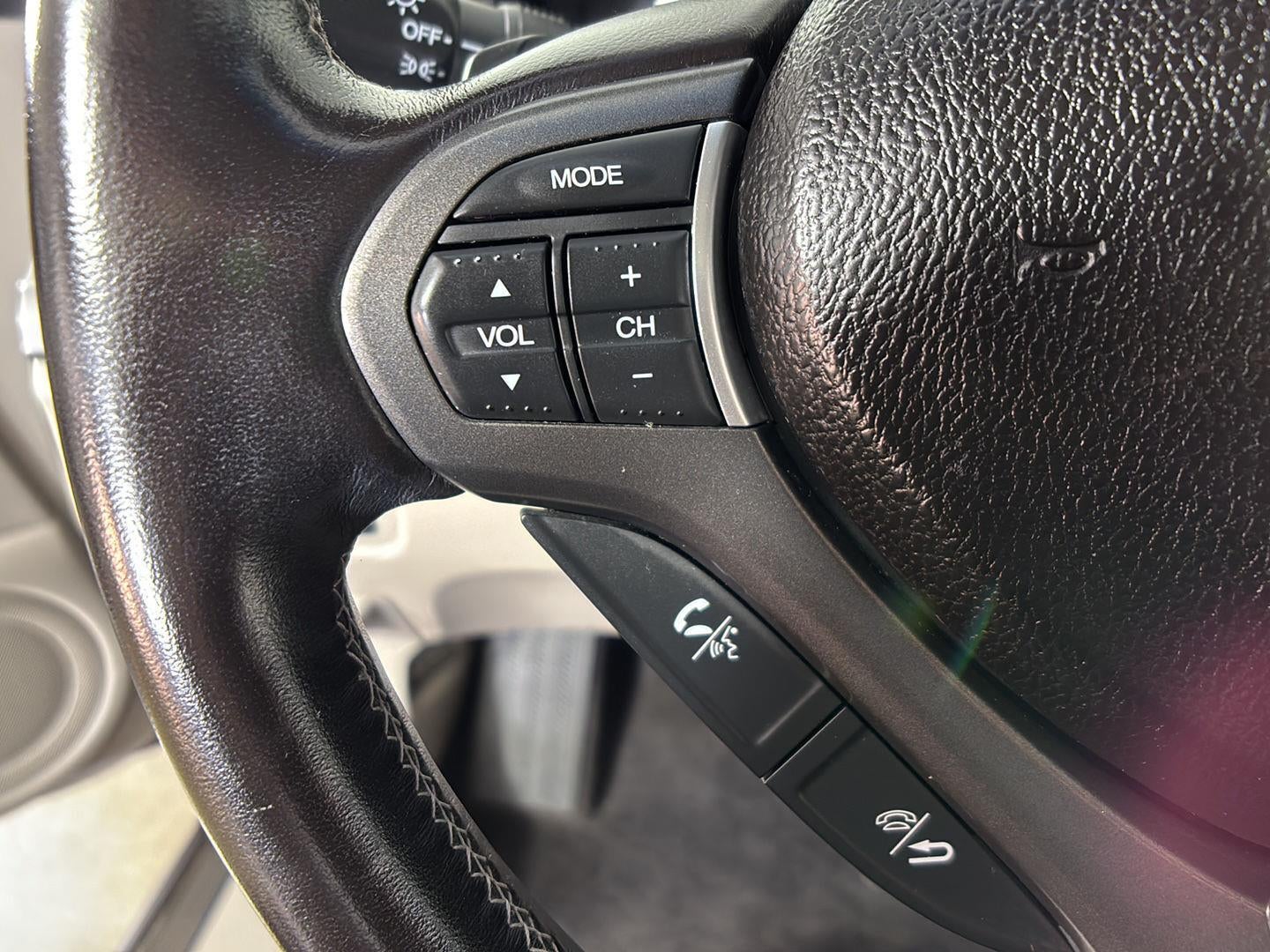 2011 Acura TSX 4dr Sdn I4 Auto