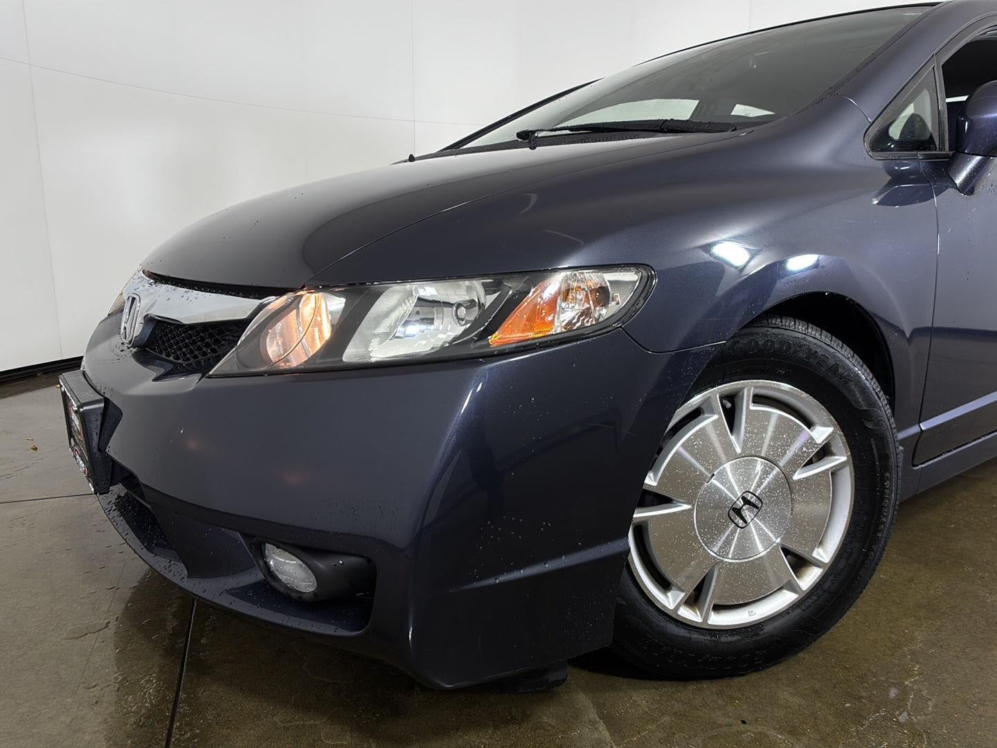 2010 Honda Civic Hybrid 4dr Sdn L4 CVT