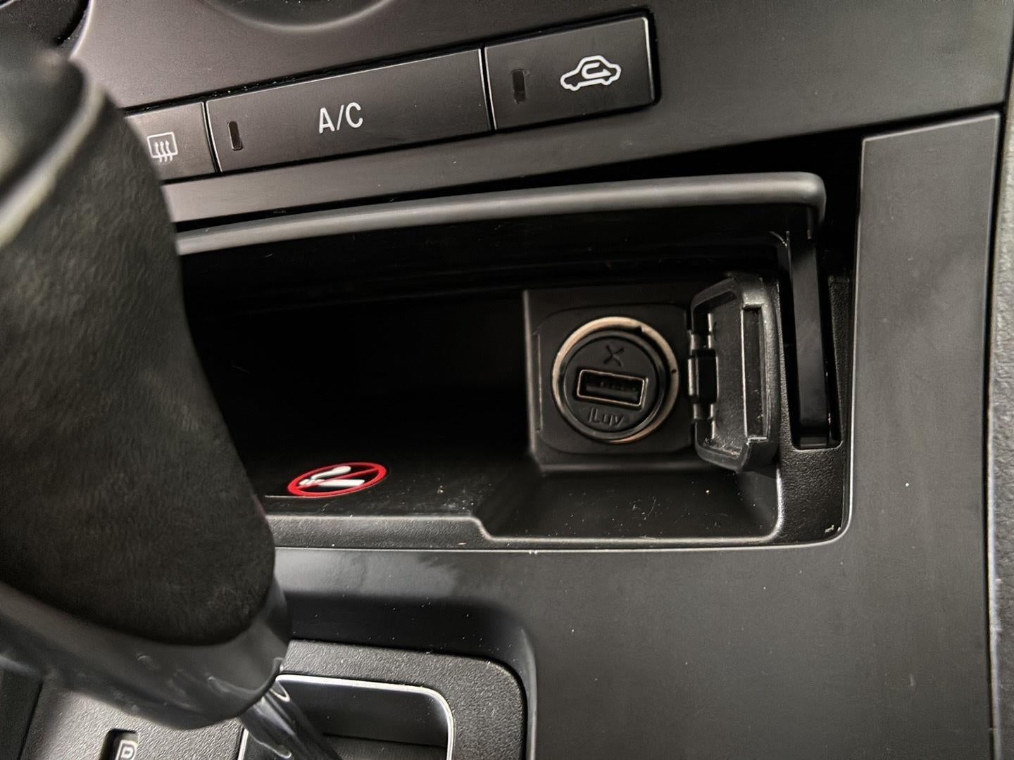 2012 Mazda Mazda3 i Touring