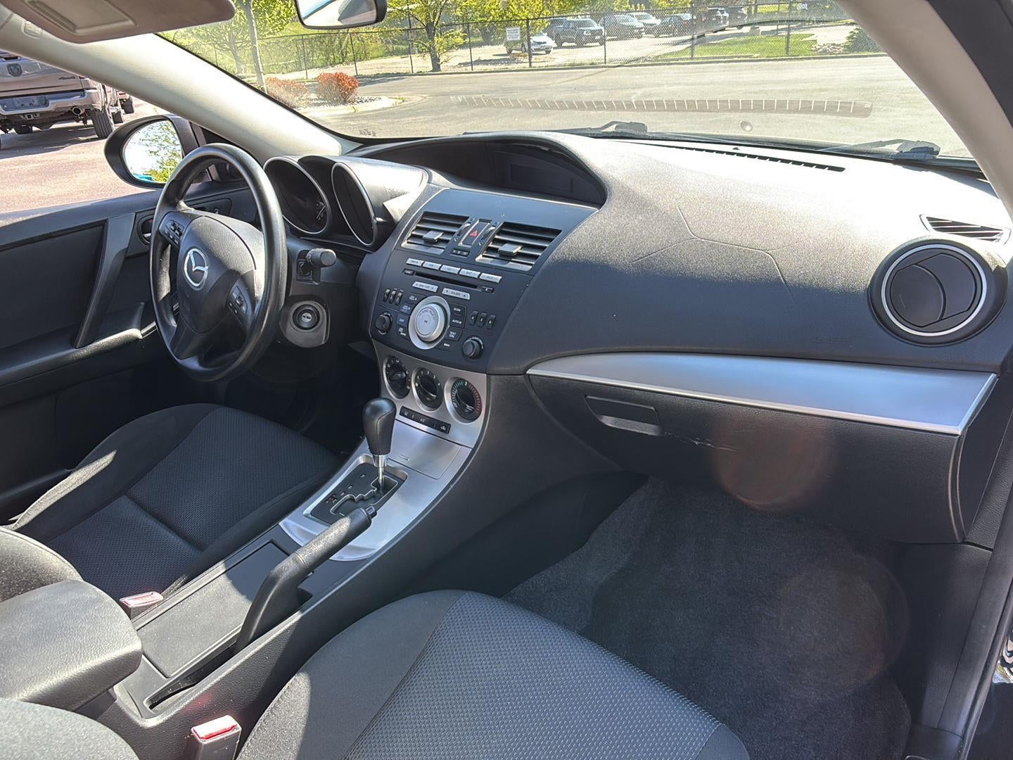 2011 Mazda Mazda3 i Touring