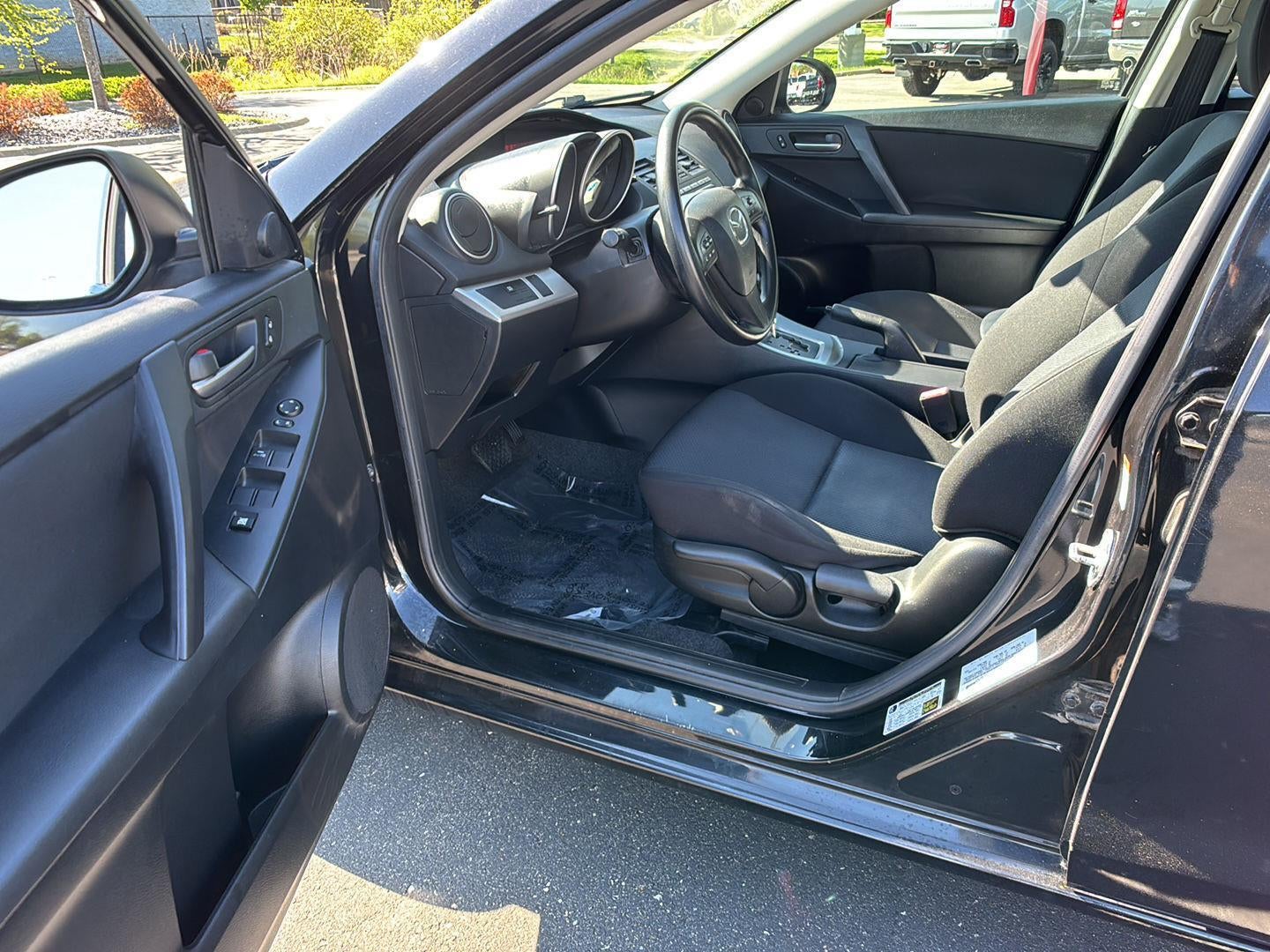 2011 Mazda Mazda3 i Touring