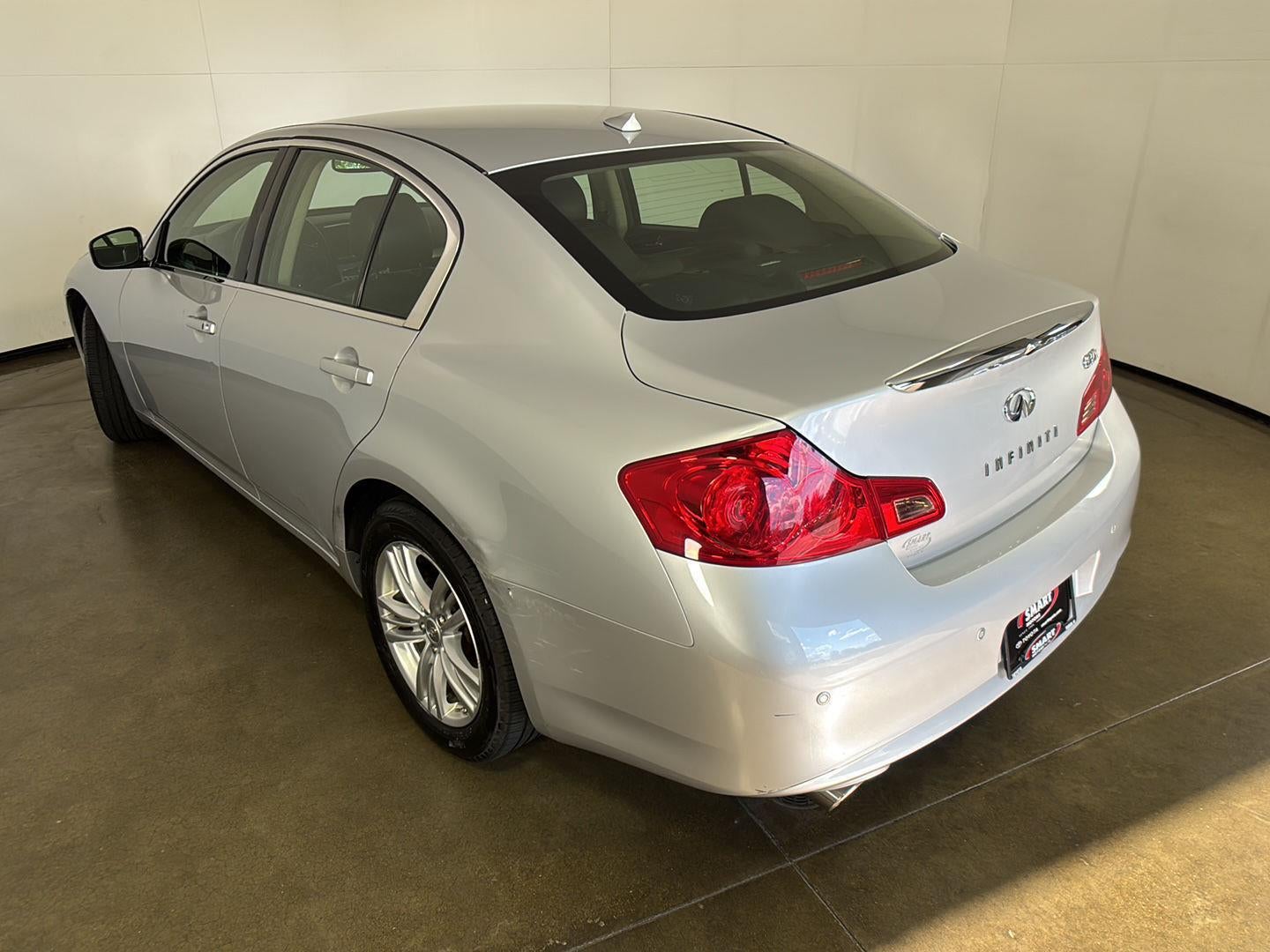 2013 INFINITI G37 Sedan x