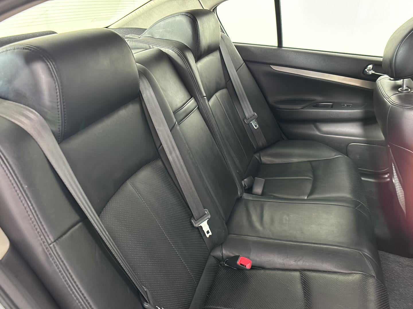 2013 INFINITI G37 Sedan x