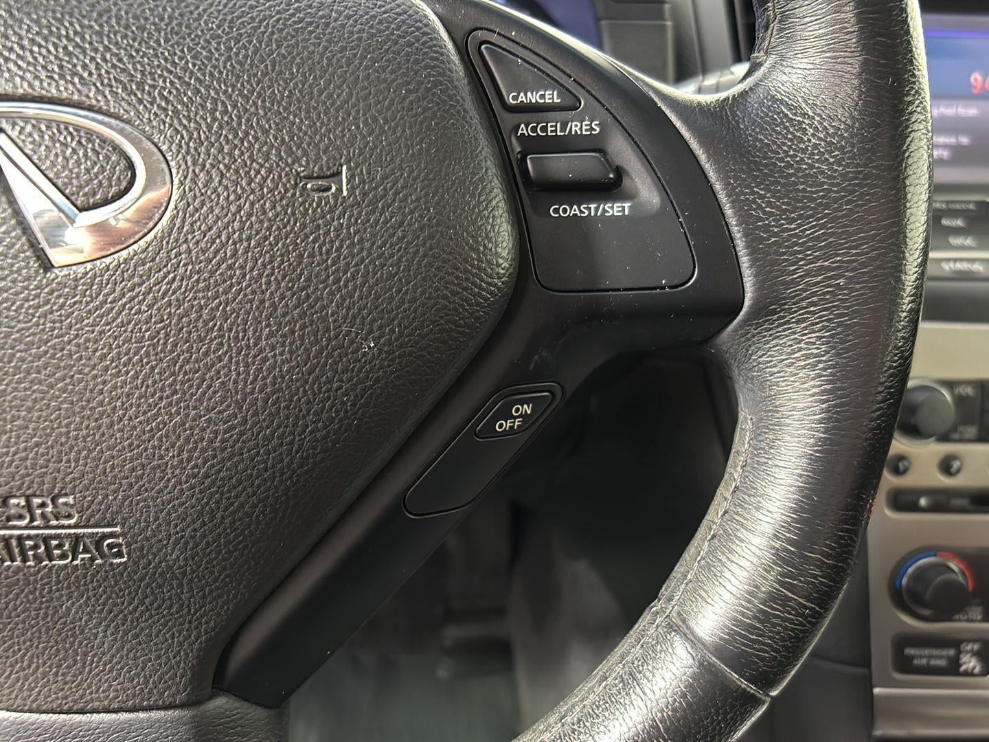 2013 INFINITI G37 Sedan x