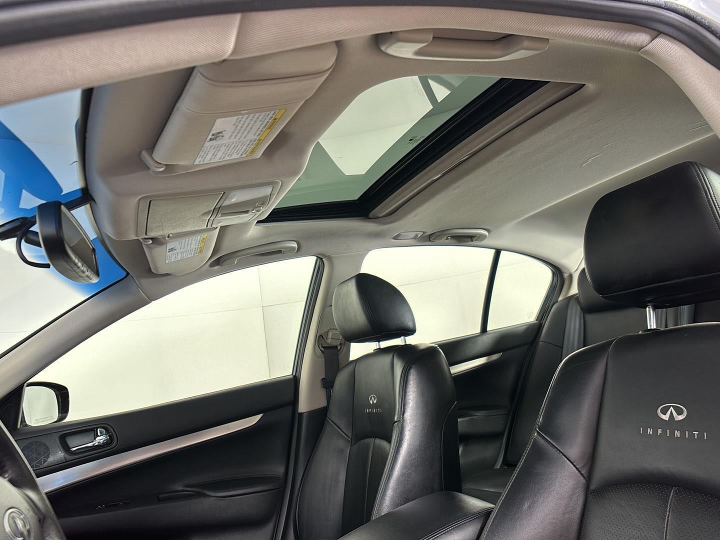 2013 INFINITI G37 Sedan x