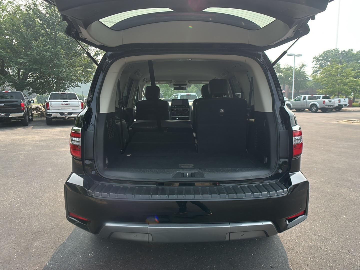 2021 Nissan Armada SV