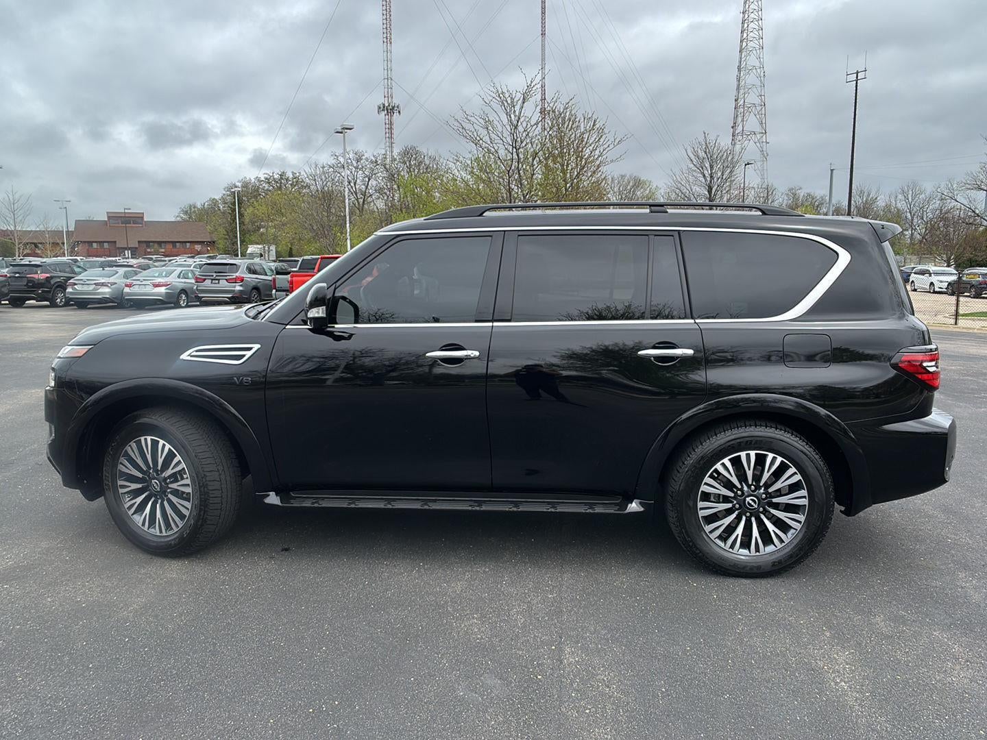 2022 Nissan Armada SL