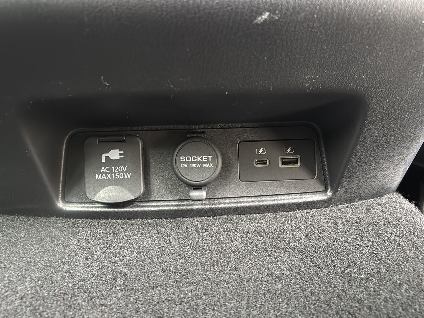 2022 Nissan Armada SL