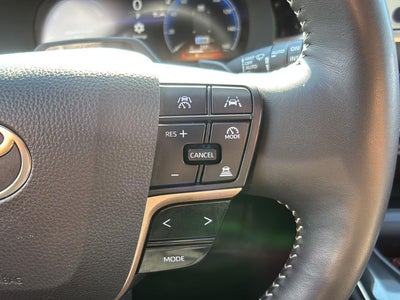 2025 Toyota Crown Signia Limited