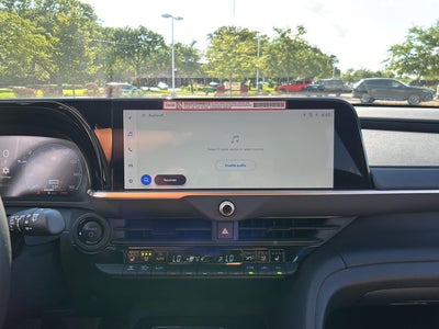 2025 Toyota Crown Signia Limited