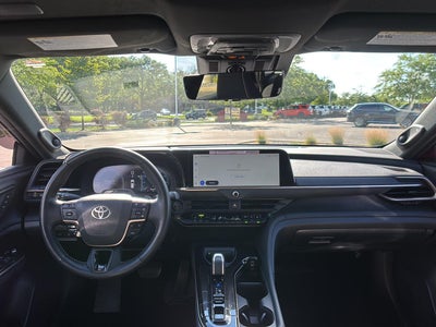 2025 Toyota Crown Signia Limited