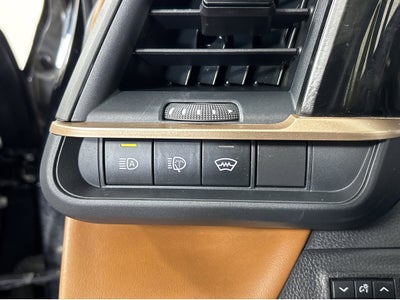 2025 Toyota Crown Signia Limited