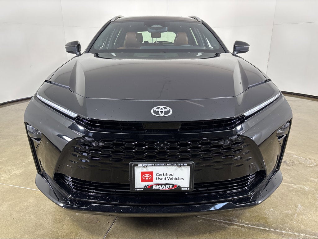 2025 Toyota Crown Signia Limited