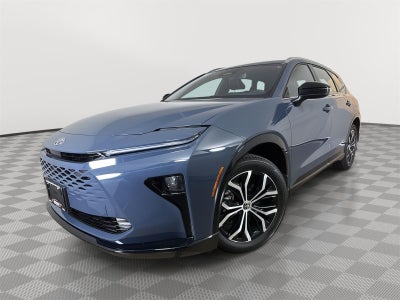 2025 Toyota Crown Signia XLE
